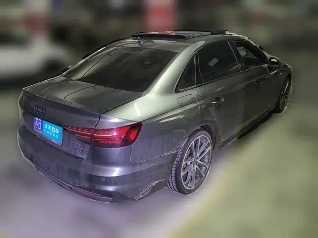 Audi A4L — Фото автомобиля 2