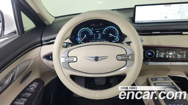 Genesis GV70 — Фото автомобиля 19