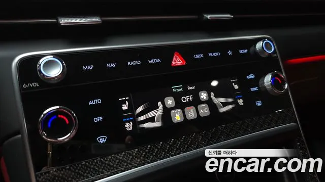Genesis GV80 Coupe — Фото автомобиля 24