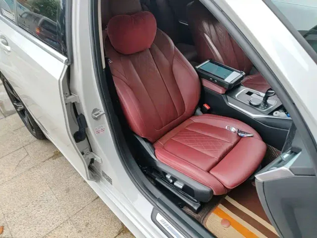 BMW 3 Series — Фото автомобиля 24