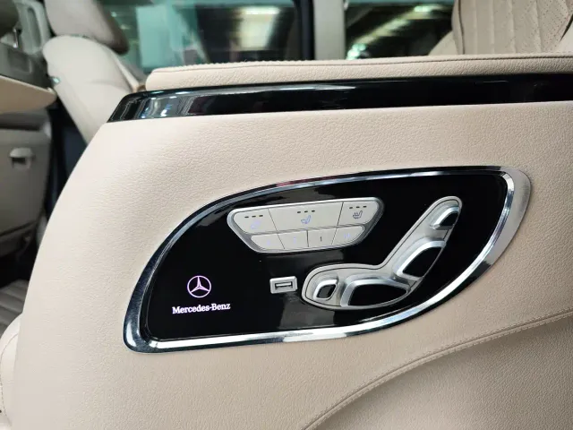 Mercedes-Benz V-Class — Фото автомобиля 24