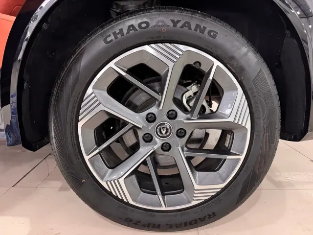 Changan CS75 Plus — Фото автомобиля 15