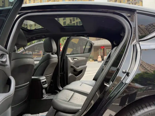 Cadillac CT5 — Фото автомобиля 23