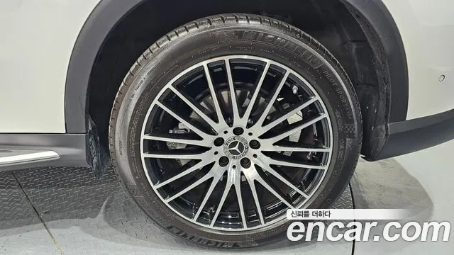 Mercedes-Benz GLC-Class GLC-класс X254 GLC300 4MATIC Avantgarde — Фото автомобиля 5