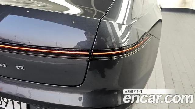Hyundai Grandeur GN7 — Фото автомобиля 8