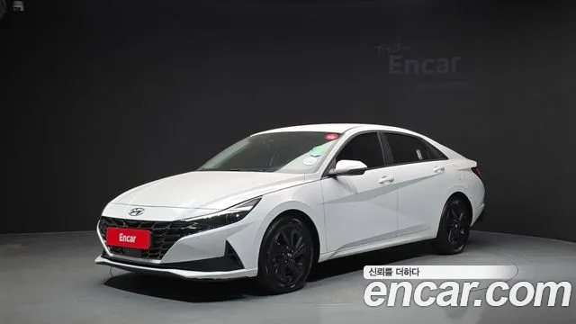 Фотография автомобиля — Hyundai Avante CN7