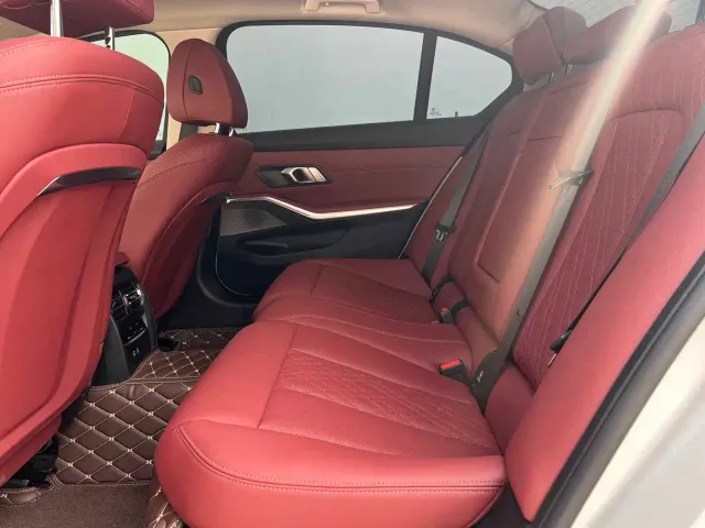 BMW 3 Series — Фото автомобиля 7