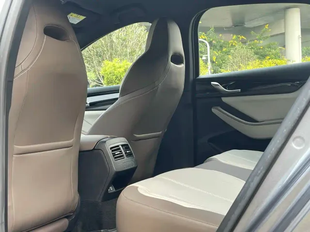 BYD Qin PLUS — Фото автомобиля 15