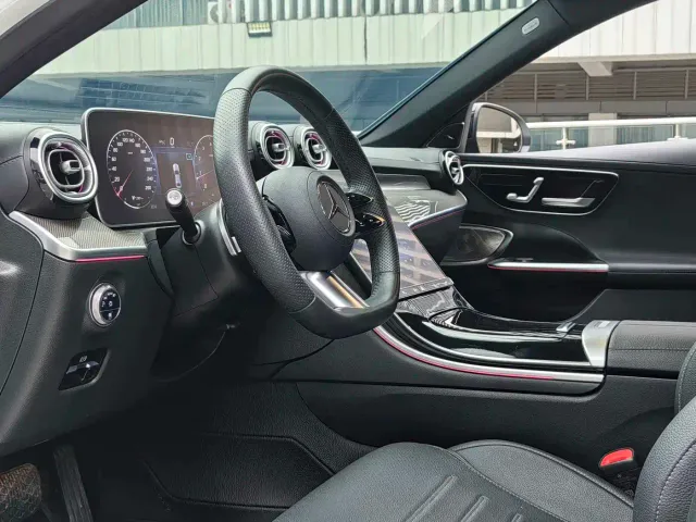 Mercedes-Benz C-Class — Фото автомобиля 11