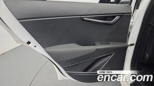 Kia Niro The All New Niro Prestige — Фото автомобиля 24