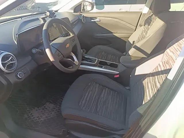 Chevrolet Monza — Фото автомобиля 14