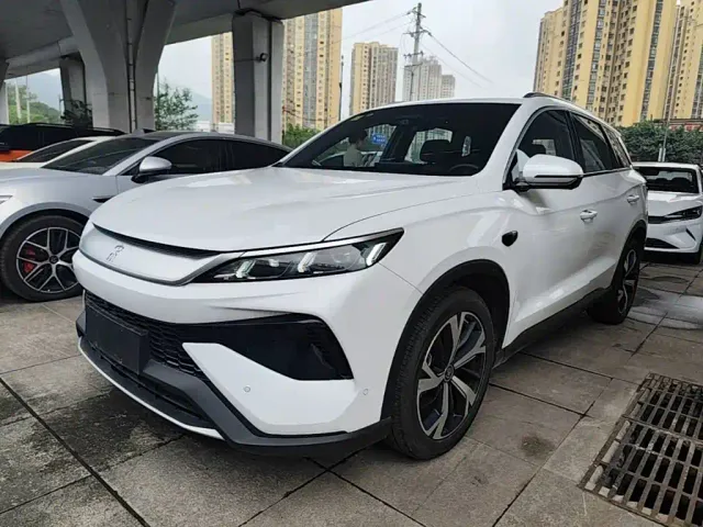 Фотография автомобиля — BYD Song Pro