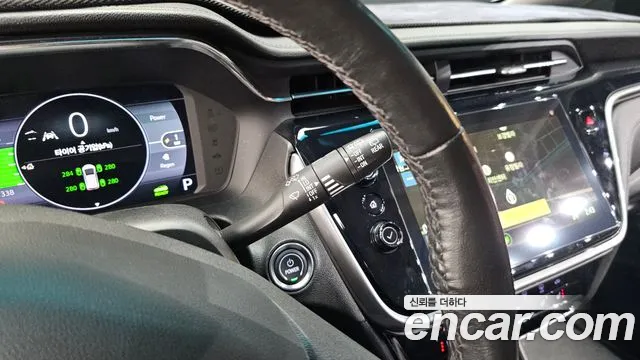 Chevrolet Bolt EV — Фото автомобиля 24