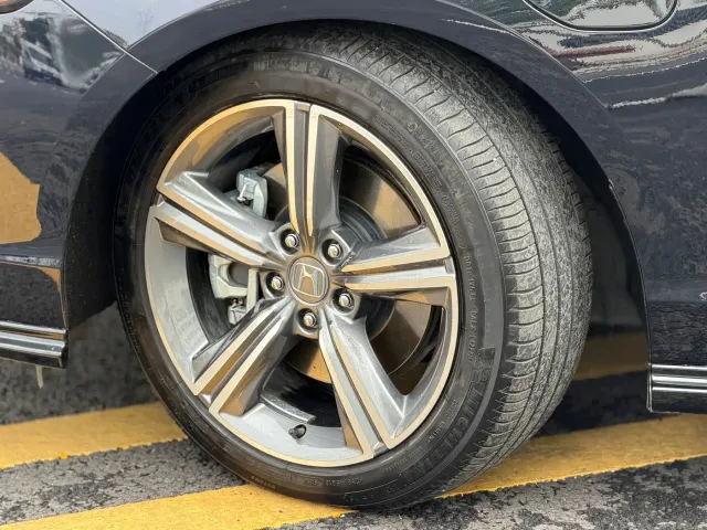 Honda Accord — Фото автомобиля 18