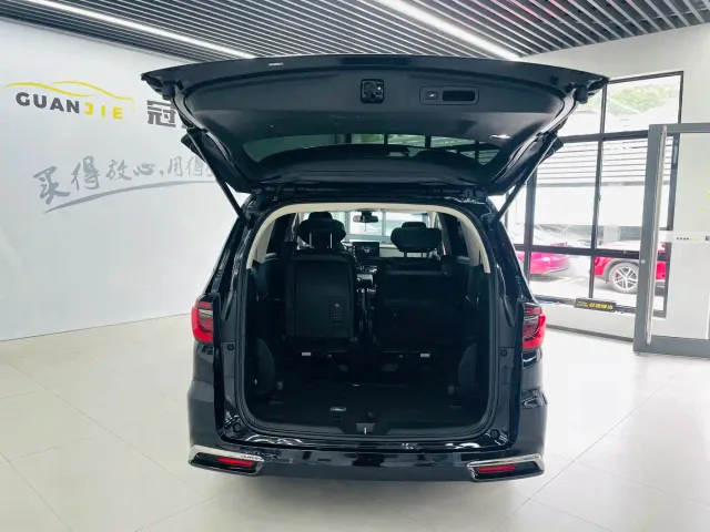 Honda Odyssey — Фото автомобиля 17