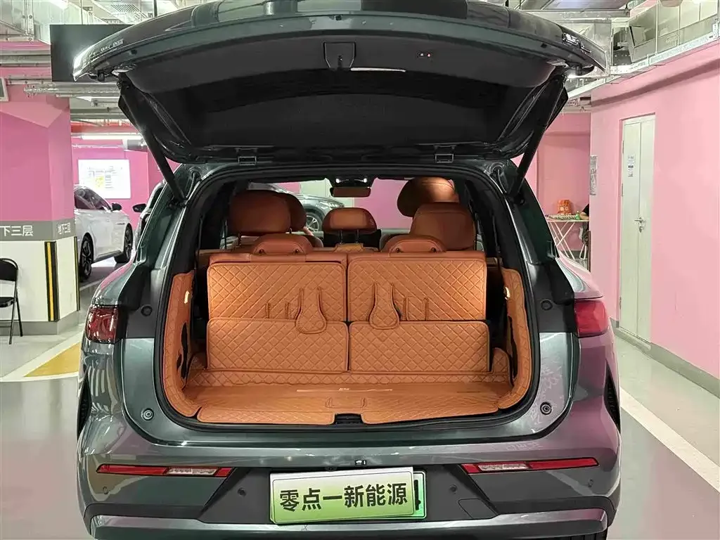 BYD Tang L 2025 DM 175KM Drone Player Edition — Фото автомобиля 7