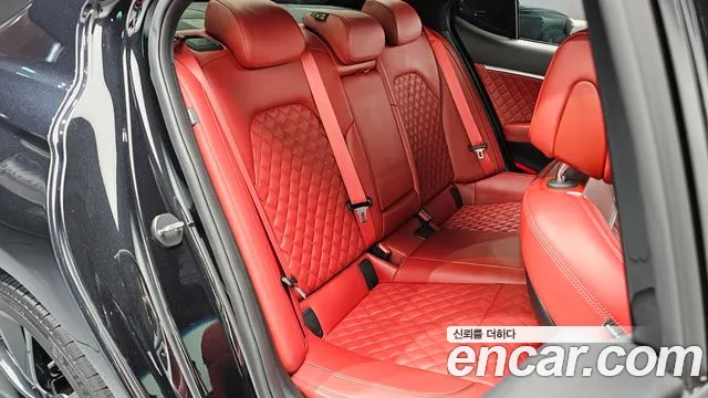 Genesis G70 New — Фото автомобиля 17