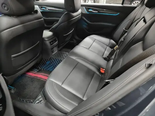 Cadillac CT5 — Фото автомобиля 16