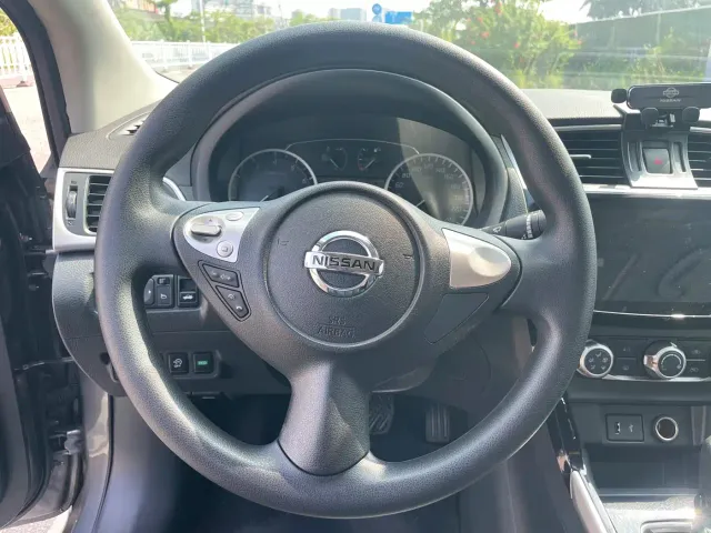 Nissan Sylphy — Фото автомобиля 17