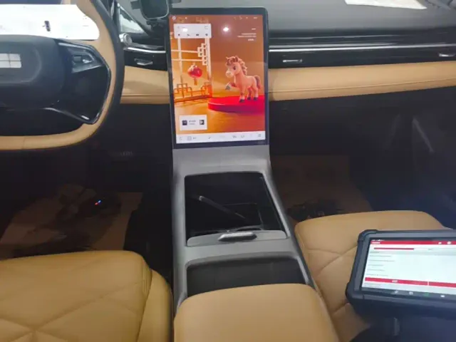 Geely Galaxy L6 — Фото автомобиля 13