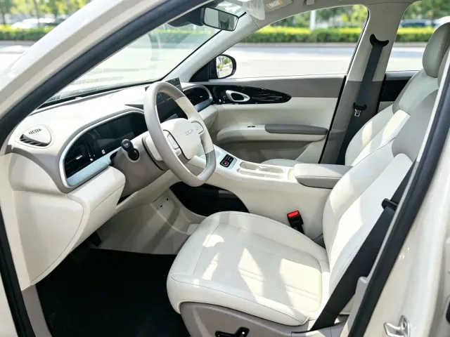 Geely Starry Wish — Фото автомобиля 4