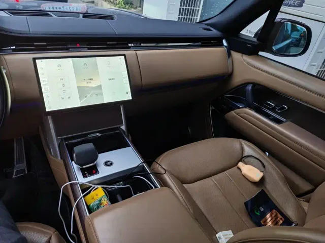 Land Rover Range Rover — Фото автомобиля 6