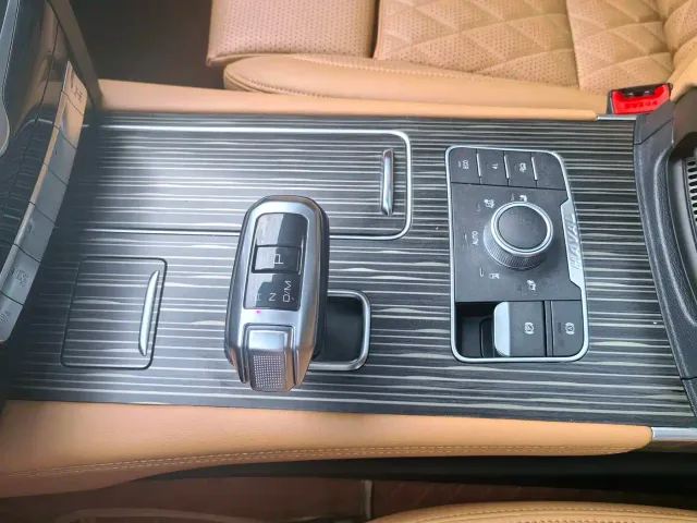 Haval H9 — Фото автомобиля 6