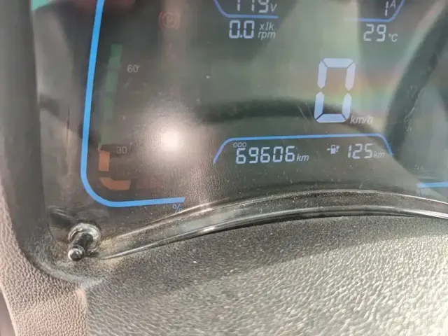 JMCG New Energy Little Kirin 2022 Agile Edition — Фото автомобиля 4