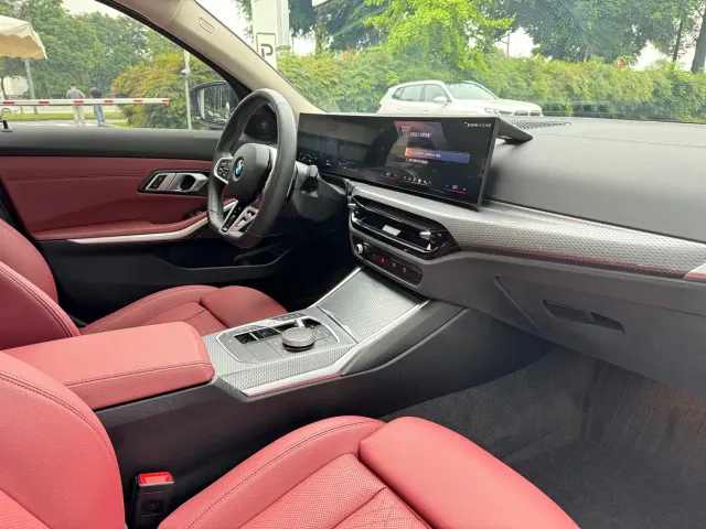 BMW 3 Series — Фото автомобиля 10