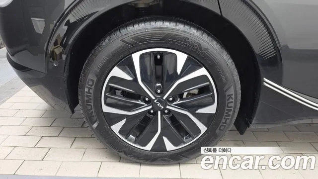 Kia EV6 — Фото автомобиля 5