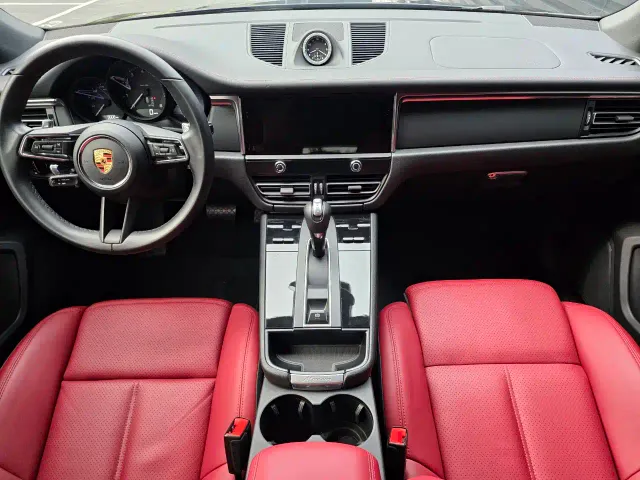 Porsche Macan — Фото автомобиля 8