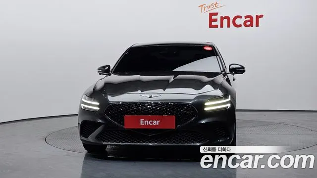 Genesis G70 — Фото автомобиля 3
