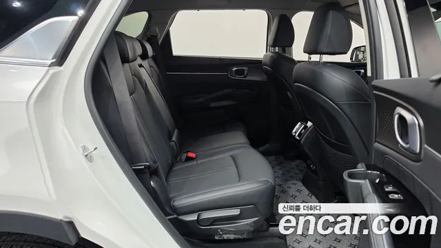 Kia Sorento — Фото автомобиля 17