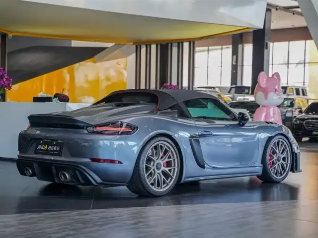Porsche 718 — Фото автомобиля 24