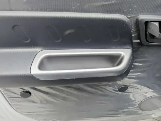 Wuling Zhiguang NEV — Фото автомобиля 9
