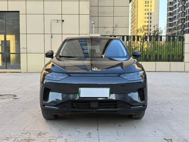 Leapmotor C11 — Фото автомобиля 2
