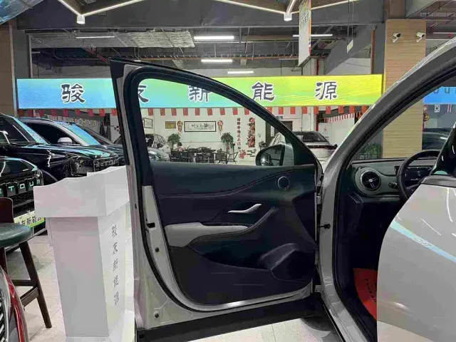 BYD Seal 05 DM-i — Фото автомобиля 24