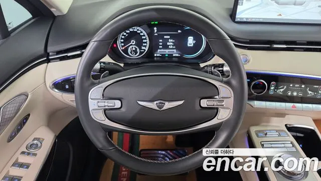 Genesis GV70 — Фото автомобиля 19