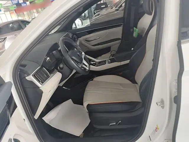 BYD Song PLUS — Фото автомобиля 14