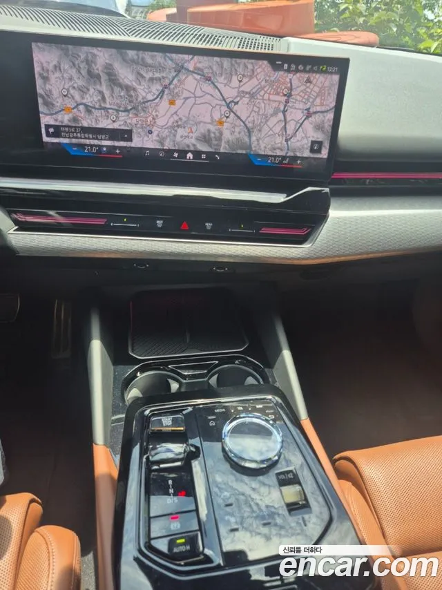 BMW 5-Series 5 серия (G60) 530i xDrive M Sport Pro Special Edition — Фото автомобиля 12