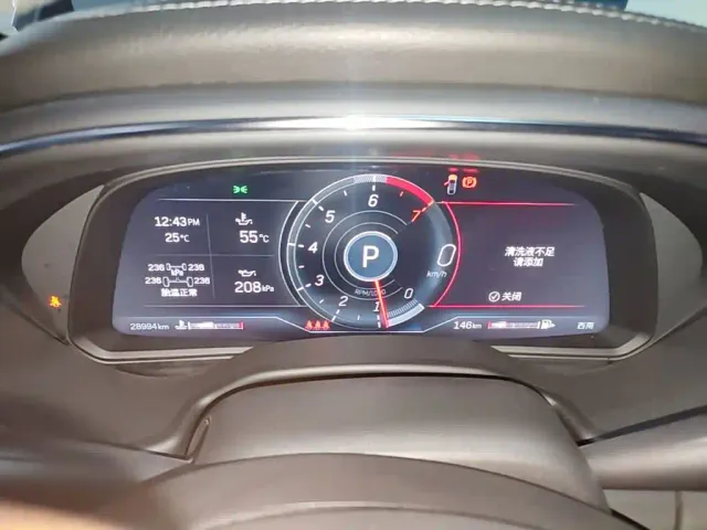 Cadillac CT5 — Фото автомобиля 11