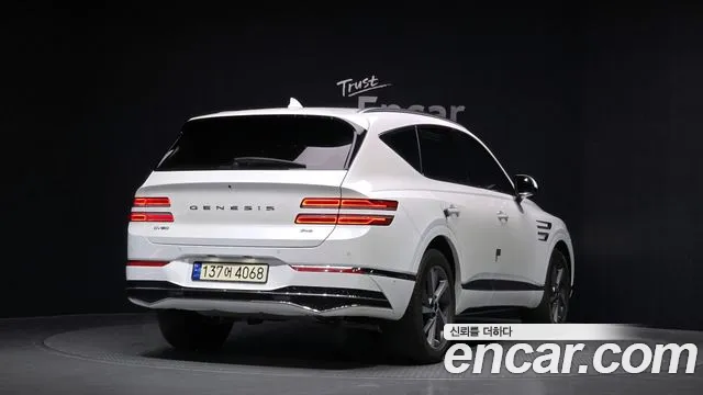 Genesis GV80 2.5T Бензин AWD — Фото автомобиля 2