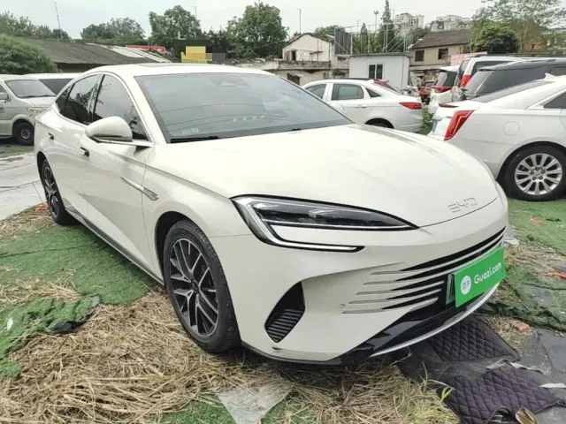 BYD Seal — Фото автомобиля 3