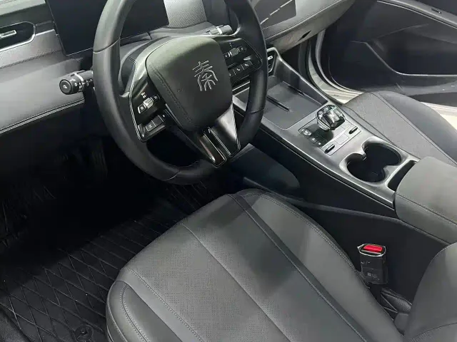 BYD Qin PLUS — Фото автомобиля 7