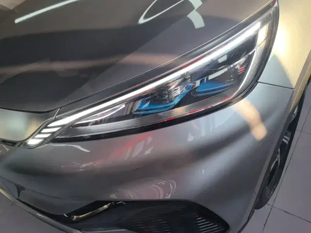 BYD Yuan PLUS — Фото автомобиля 23