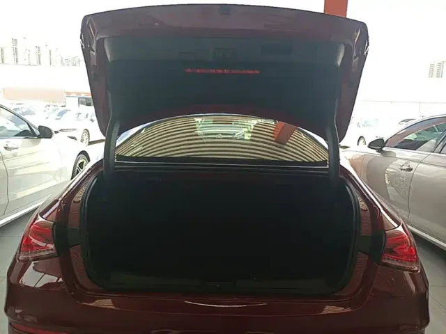 Mercedes-Benz Mercedes-Benz CLA (Import) 2022 CLA 200 — Фото автомобиля 18