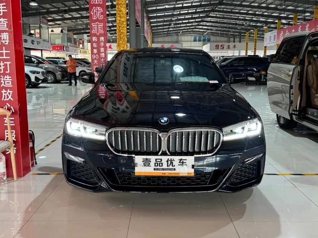 BMW 5 Series — Фото автомобиля 2