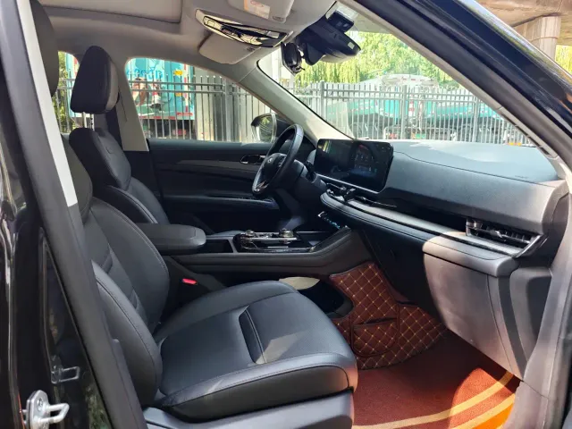 Ford Lingrui — Фото автомобиля 11