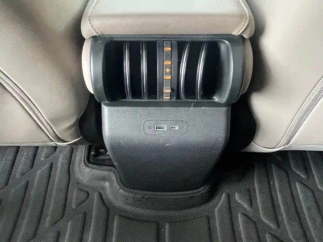 BYD Yuan PLUS — Фото автомобиля 11