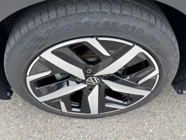 Volkswagen Lamando — Фото автомобиля 16